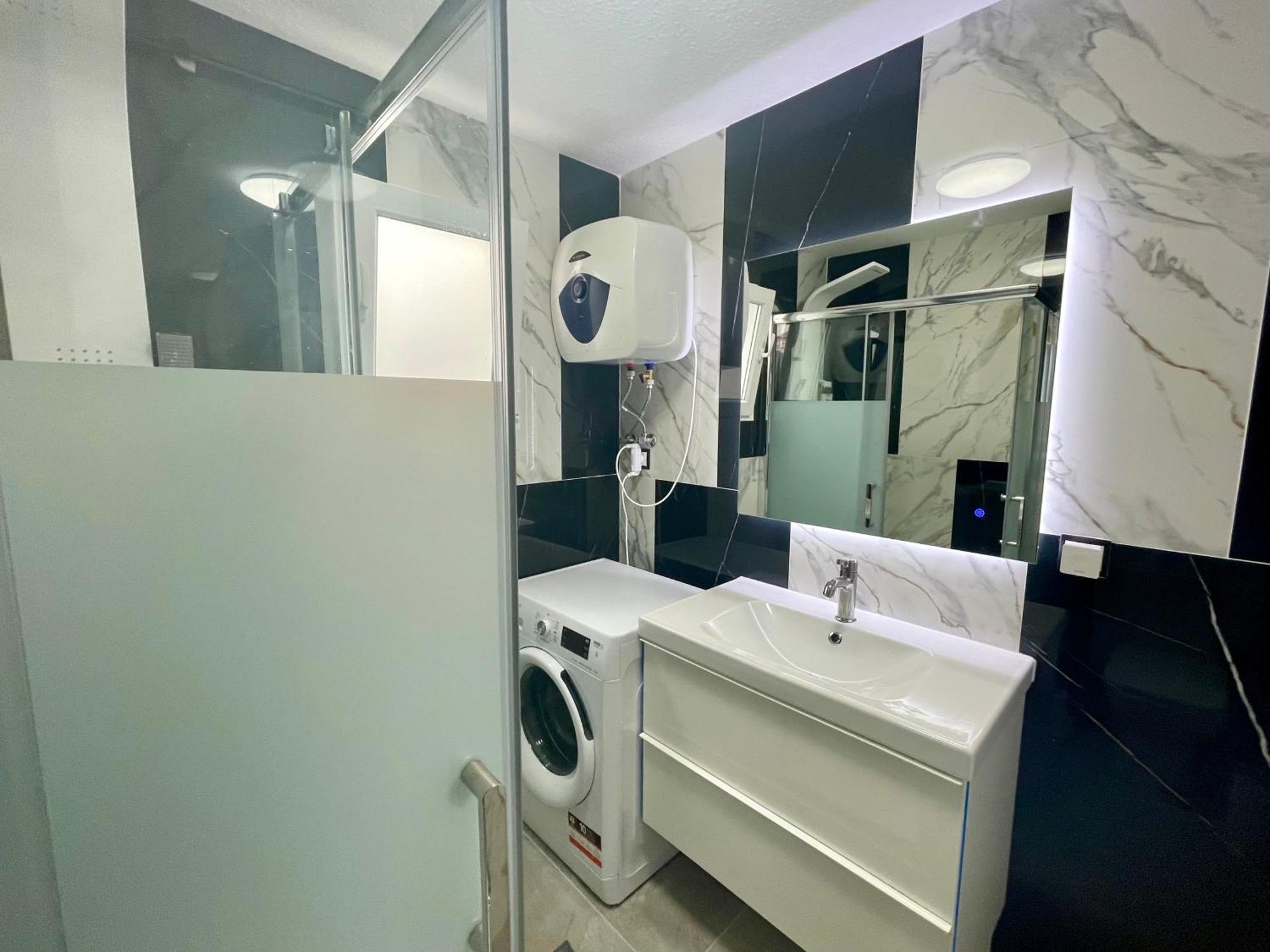 לאס פאלמס דה גראן קנאריה Piso Canteras/2 Bedroom+Balcony+Parking At Beach מראה חיצוני תמונה